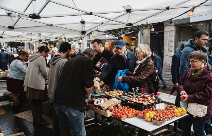 Rouen sitzt das ganze Wochenende zum Essen da