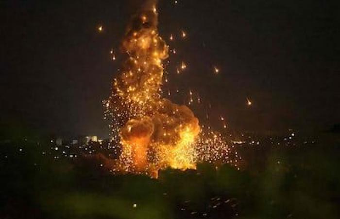 IN BILDERN | Riesige Explosionen und Flammenspitzen in Vororten von Beirut nach israelischen Angriffen