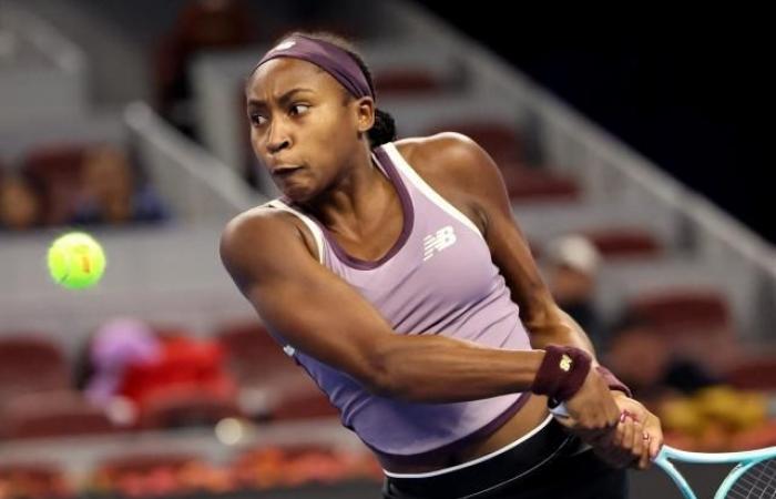 Coco Gauff demonstriert gegen Karolina Muchova den Sieg beim WTA 1000 in Peking