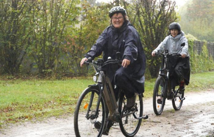 Sie erzählen von ihrem ersten Ausflug mit der Vélo bressuiraise