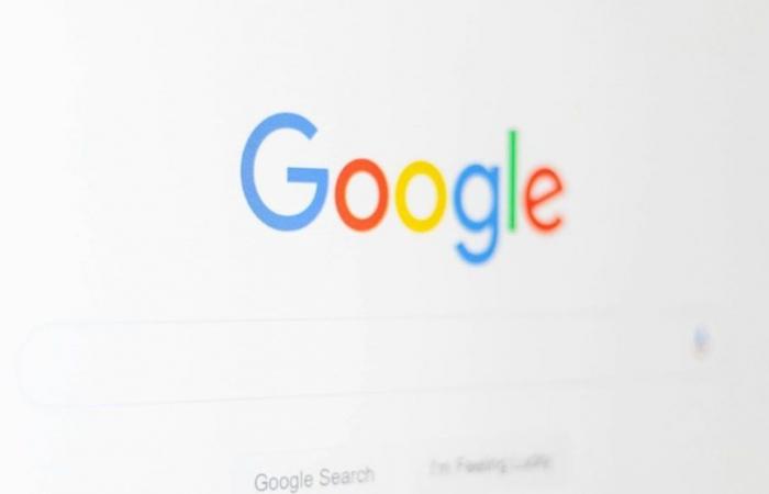 Google testet ein neues blaues Häkchensystem. Woraus besteht es?