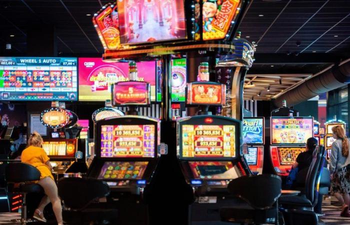 „Ich habe gekratzt, um zu sehen, ob es wahr ist“: Er kauft ein Los, nachdem er im Casino 1.800 Euro gewonnen hat, und kassiert 9 Millionen Euro