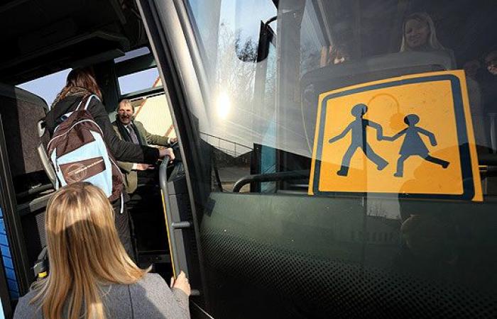 Radio Chablais – Collombey-Muraz: „30 Minuten Warten auf den Bus nach der Schule ist zu viel!“