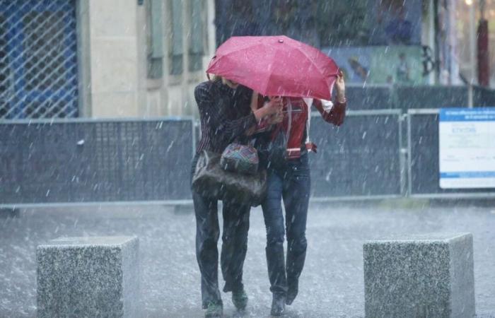 Kirk Depression: 19 Abteilungen in Alarmbereitschaft wegen Wind, Regen und Überschwemmungen