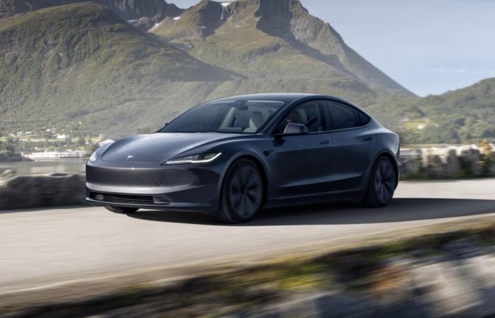 Tesla bringt neues Model 3 mit mehr als 700 km Reichweite auf den Markt