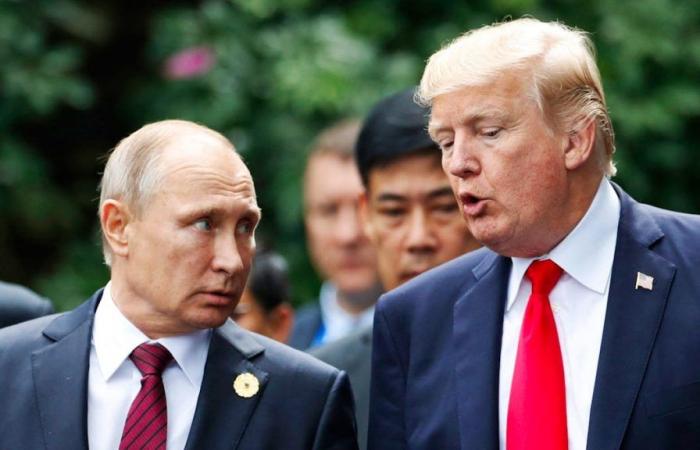 Angeblich schickte Trump im Jahr 2020 heimlich Covid-Tests an Putin