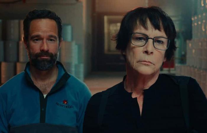 Hier sind die ersten Bilder von Guillaume Cyr und Mickaël Gouin neben Jamie Lee Curtis in dieser neuen Serie