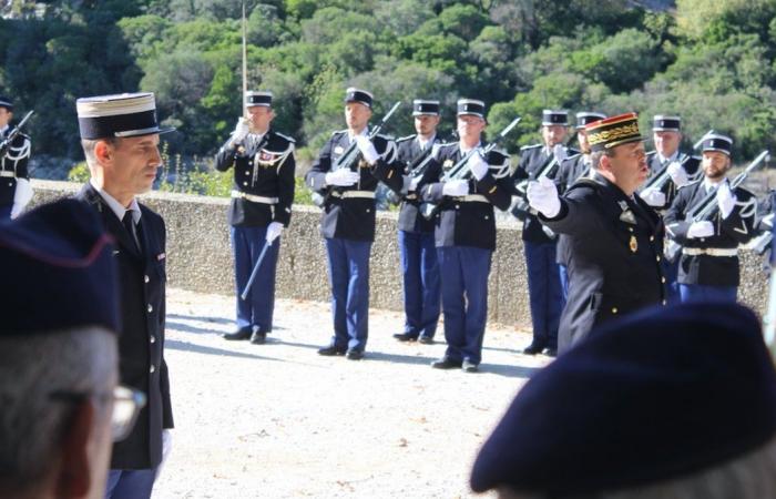 GARD Der Chef der Gard-Gendarmen und der Nîmes-Forschungsabteilung wurden offiziell eingesetzt