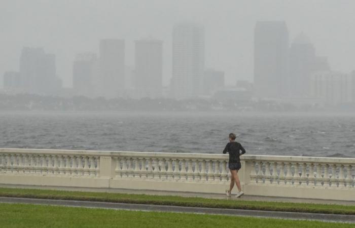 Der Sturm nähert sich Florida++