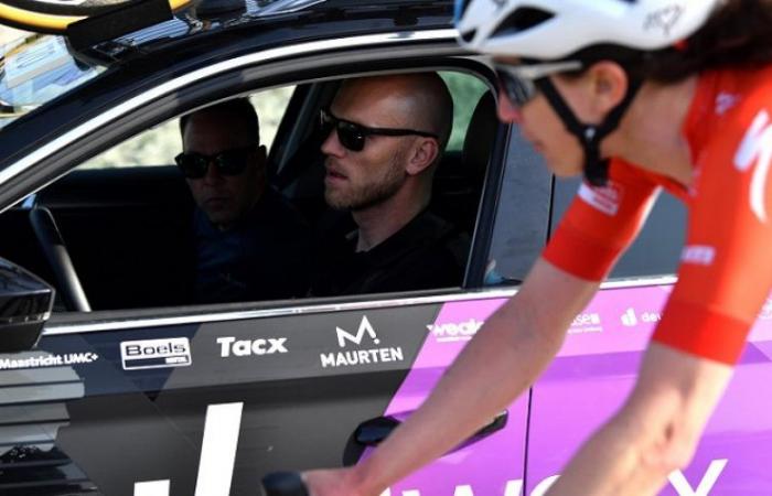 Radfahren. Road – Lars Boom kommt bei FDJ-SUEZ an… vor Demi Vollering?