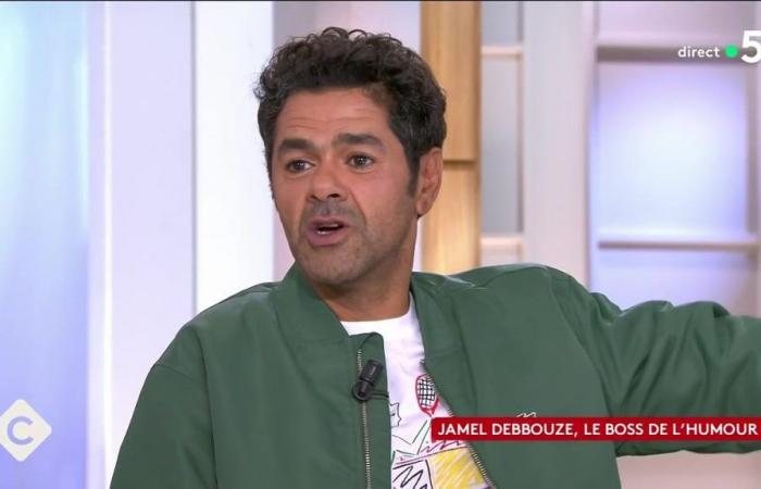 „Du hast in der Umkleidekabine gestöbert!“ : Jamel Debbouze überrascht Anne-Élisabeth Lemoine mit seiner Ankunft am Set von C à vous (Video)