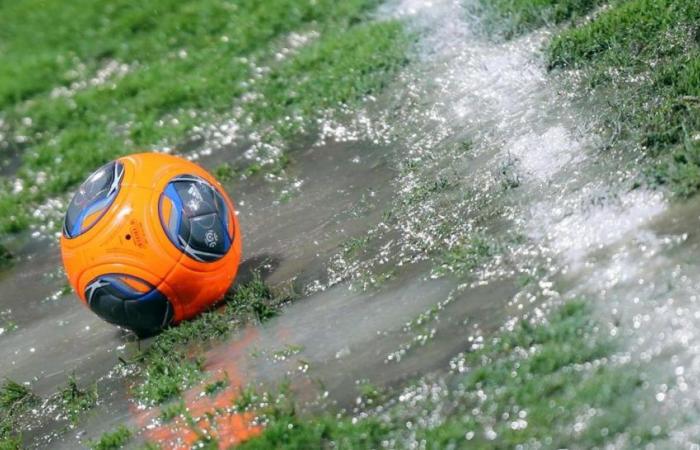 Aufgrund eines überschwemmten Spielfelds wird die Heimbegegnung eines N1-Vereins abgesagt