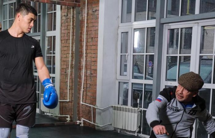 Einblick in das Leben der Eltern Yelena und Yuriy des Halbschwergewichtsboxers Dmitry Bivol