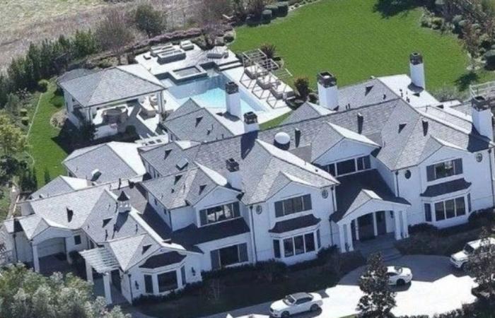 Entdecken Sie Kylie Jenners Luxusimmobilien in Hidden Hills – Actual Immo