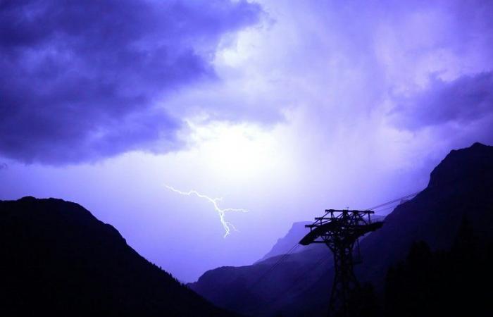 „Hör auf zu lügen“: Nach den jüngsten Hurrikanen auf der ganzen Welt explodieren Verschwörungstheorien über das Wetter