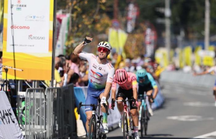 Radfahren. Tour durch Kyushu – Emilien Jeannière nimmt die 1. Etappe, TotalEnergies in Flammen