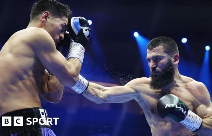 Artur Beterbiev übertrifft Dmitry Bivol, Fabio Wardley schlägt Frazer Clarke aus