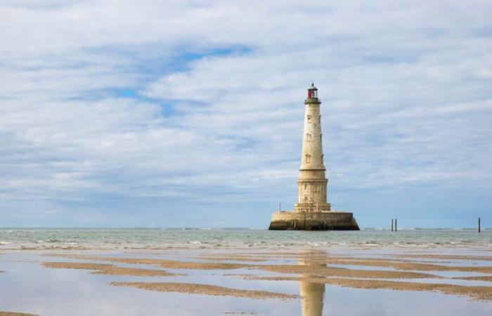 In der Gironde ist dieser Leuchtturm der älteste noch in Betrieb befindliche Leuchtturm Frankreichs