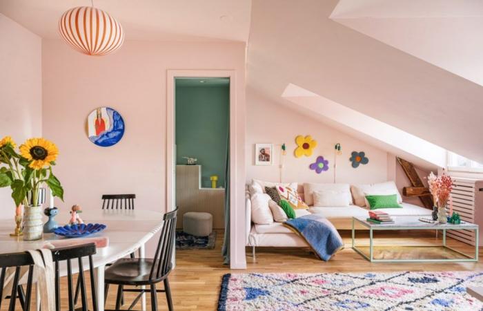 Eine pastellfarbene 55 m² große Dachwohnung mit einzigartigem Charme