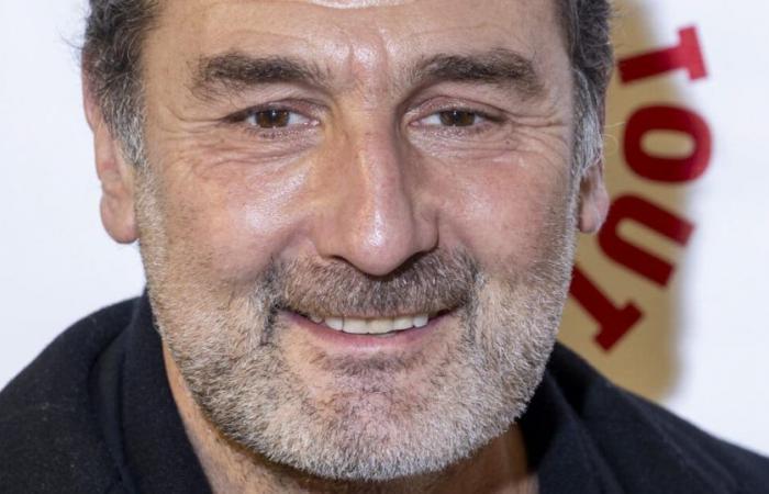 Gilles Lellouche, Besitzer eines herrlichen Hauses an einem Ort, wo Touristen nicht immer willkommen sind!