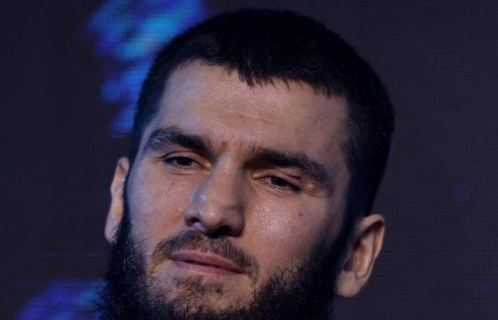 Der Kanadier Beterbiev vereinheitlicht die Kategorie im Halbschwergewicht, indem er Bivol nach Punkten besiegt