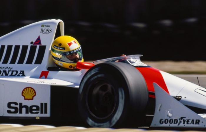 F1 – Eine Hommage an Senna während des GP von Brasilien geplant, mit dem McLaren MP4/5B auf der Strecke