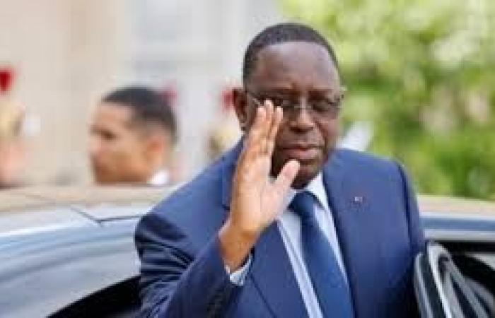 RÜCKKEHR VON MACKY SALL: ALLGEMEINE ENTDECKUNG.