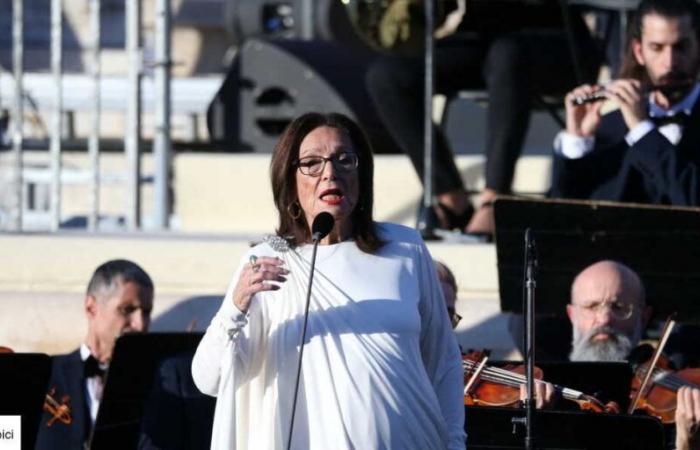 Nana Mouskouri: ihre Aussagen zum Karriereende