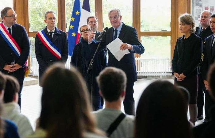 Michel Barnier würdigt Samuel Paty und Dominique Bernard