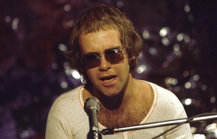 Elton John sagt, er sei nie in der Lage gewesen, seine „Phobie“ vor der Hammond-Orgel zu überwinden