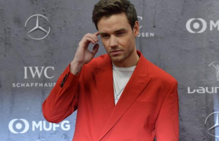 Das ehemalige One Direction-Mitglied Liam Payne stirbt in Argentinien, nachdem er aus dem dritten Stock eines Hotels gestürzt ist