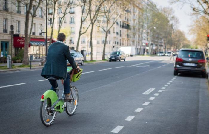 SUV-Fahrer fährt Radfahrer an, Ermittlungen wegen Mordes eingeleitet