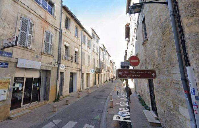 Mitten in der Nacht stürzt im Zentrum von Avignon der Boden eines Gebäudes ein, ohne dass es zu Verletzten kommt.