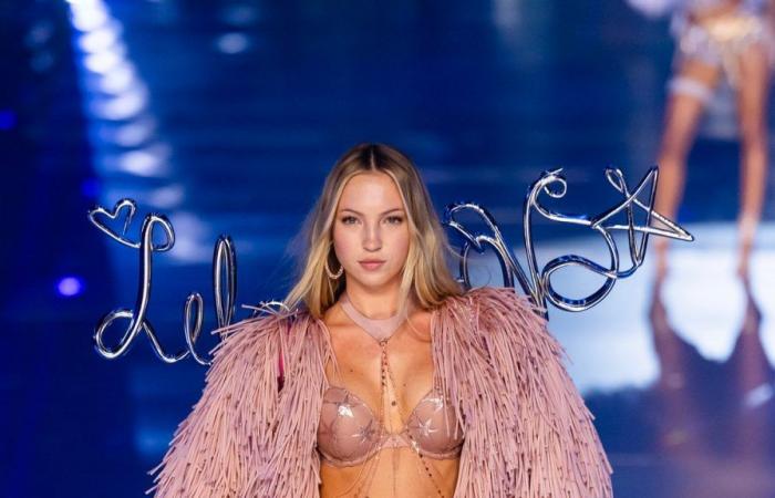 Alle amerikanischen Frauen werden diesen ultra-sexy Trend tragen, der auf der Victoria’s Secret-Modenschau zu sehen war