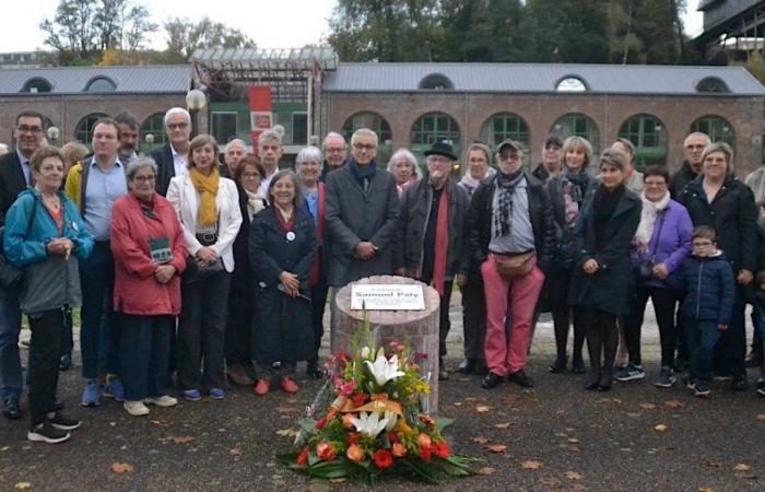 Hommage an Samuel Paty und Dominique Bernard