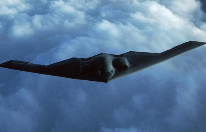 „Nicht nachweisbar, extrem tödlich“: US-amerikanische B-2 Spirits flogen 12.500 km, um Houthis im Jemen anzugreifen