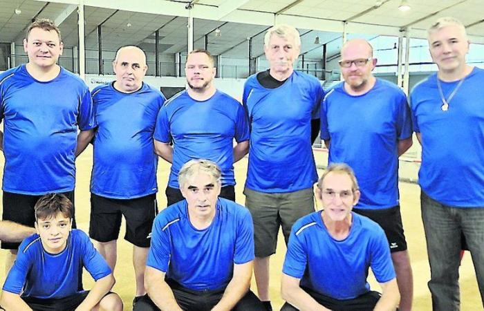 Live. Rund um den AOV Boules entstand ein Sportverein