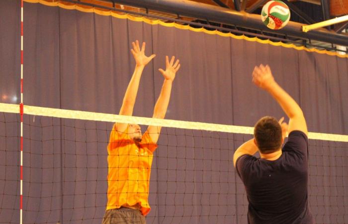 VOLLEYBALL: Framatome liegt vor Alstom, Safranc und Industeel zur Eröffnung der Intercompany Challenge