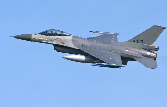 „Das Völkerrecht sieht keine Entfernungsbeschränkungen vor“, für die Niederlande könne Kiew mit niederländischen F-16 in Russland zuschlagen