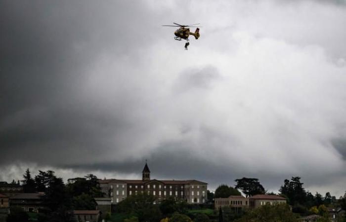 „Noch nie zuvor gesehen“: Fast 900 Menschen wurden in Frankreich bei beeindruckenden Überschwemmungen evakuiert (Fotos)