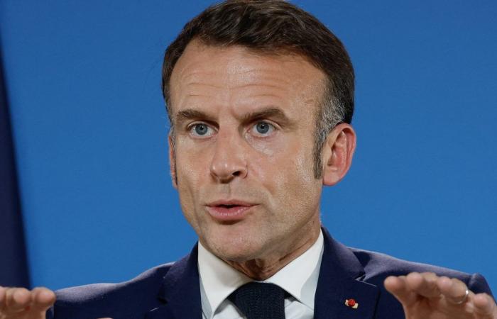 Emmanuel Macron greift Journalisten und Minister an