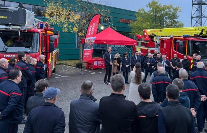 ein neuer Hebearm für die Feuerwehr Haute-Savoie