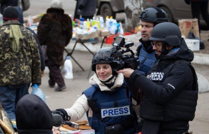 Diese Figur von France Télévisions, die Sie alle kennen, weicht für seine beiden Söhne nie von dieser goldenen Regel ab