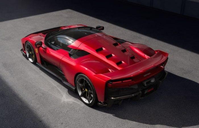 Wir haben uns den neuen und verrückten Ferrari F80 angesehen