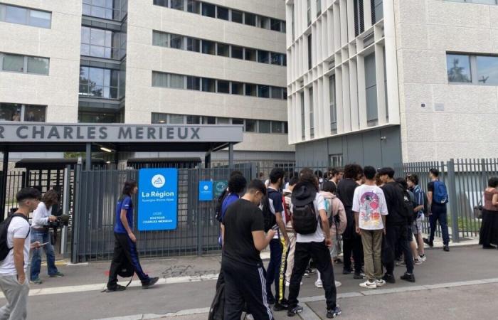 Gymnasien im Großraum Lyon von Überschwemmungen betroffen