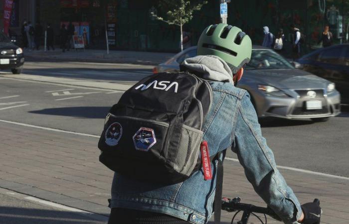 In Paris getöteter Radfahrer: Er behauptet, „durch Hass“ auf das Opfer „terrorisiert“ worden zu sein, den der Fahrer in Polizeigewahrsam erklärte