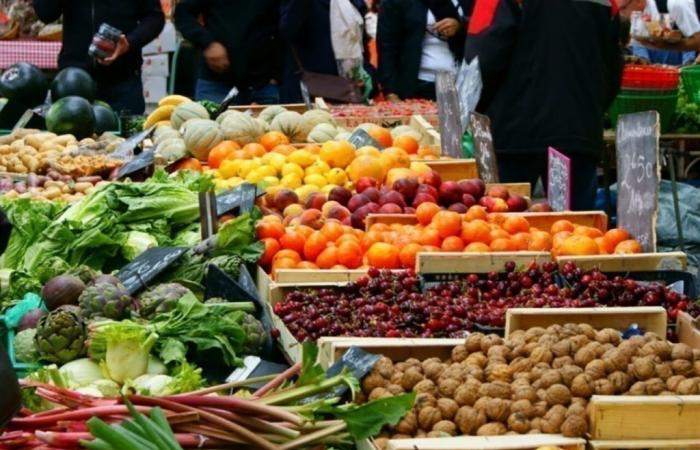 ein von der Präfektur in der Vendée geschlossener Marktstand