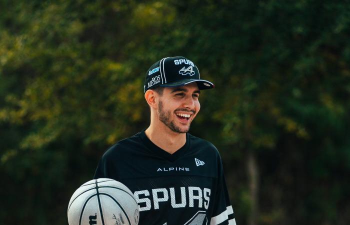 Merchandising – Das Alpine F1-Team arbeitet mit New Era und den San Antonio Spurs zusammen