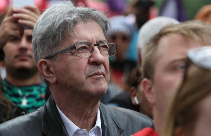 Jean-Luc Mélenchon ist diesen Freitag im Lot, um die Entlassung von Emmanuel Macron zu fordern