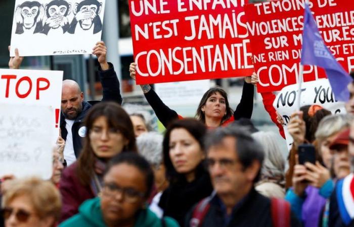 Dutzende Demonstrationen vor Gerichtsgebäuden in ganz Frankreich